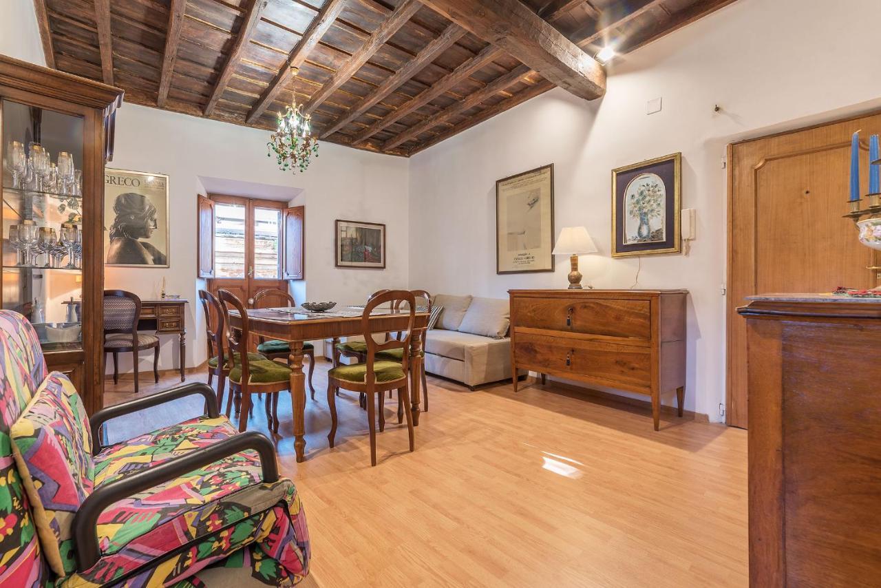 Montecitorio & Pantheon Stylish Flat Lägenhet Rom Exteriör bild