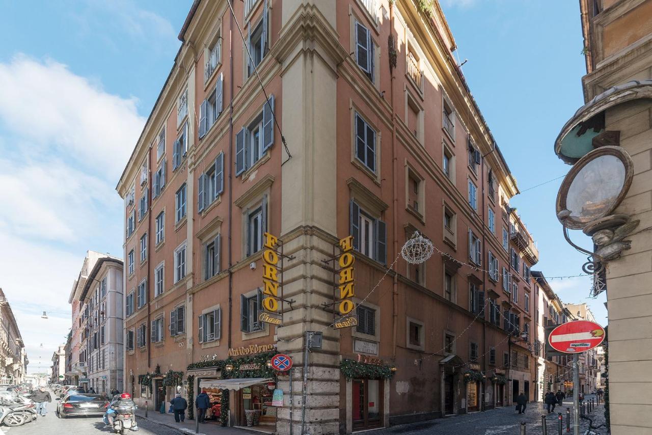 Montecitorio & Pantheon Stylish Flat Lägenhet Rom Exteriör bild
